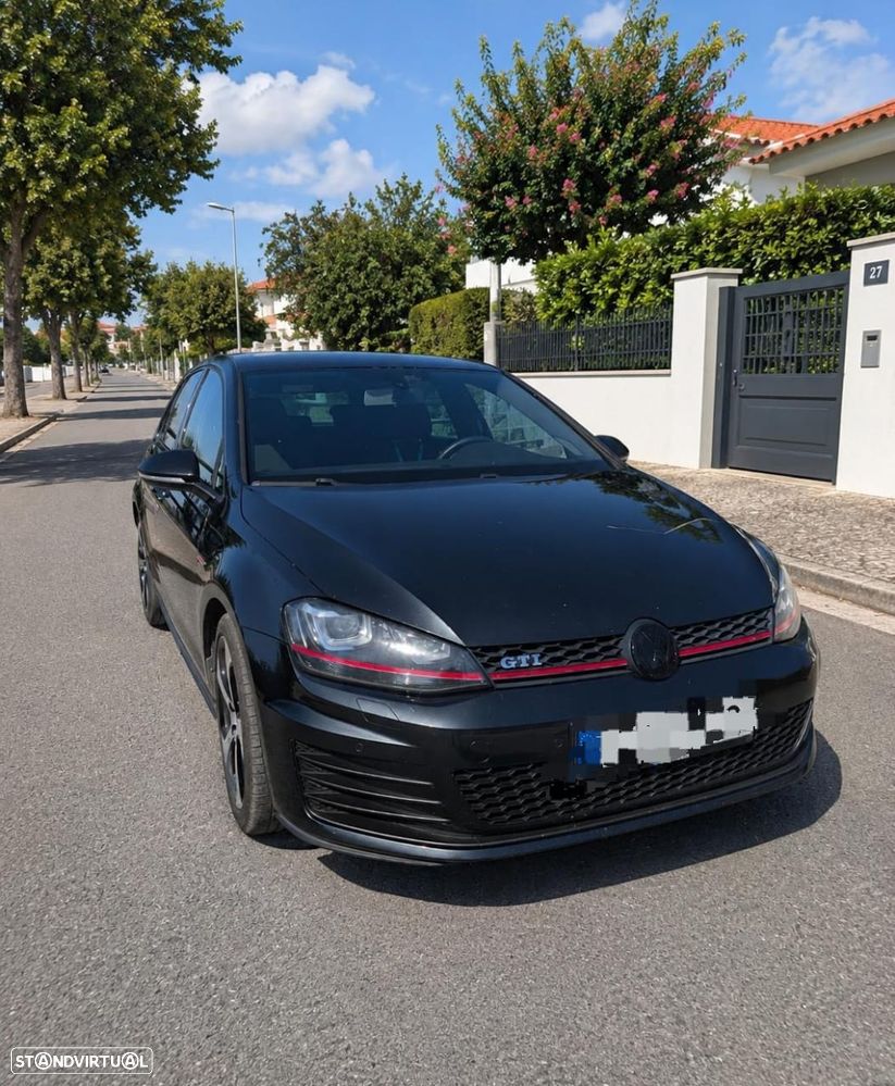 VW Golf GTI BlueMotion - 1