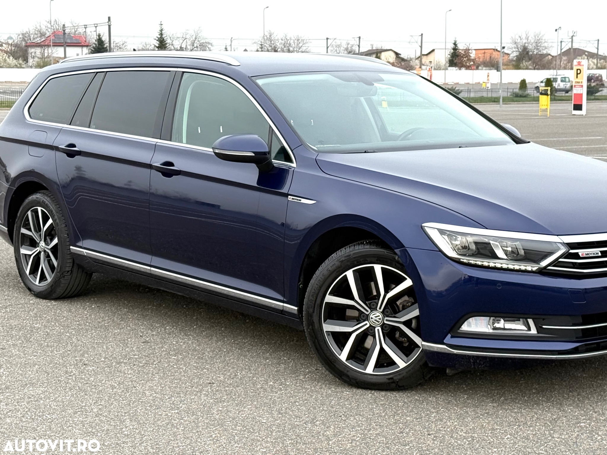 Volkswagen Passat 2.0 TDI DSG 4Motion Highline - 3