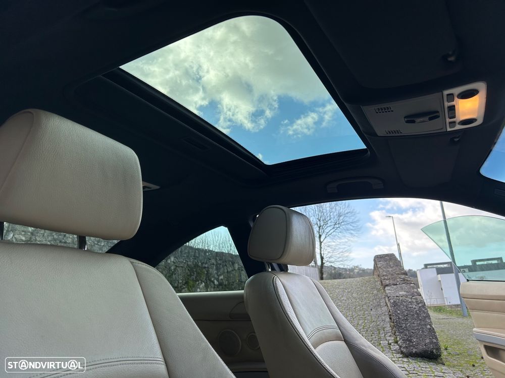 BMW 320 d Coupe - 18