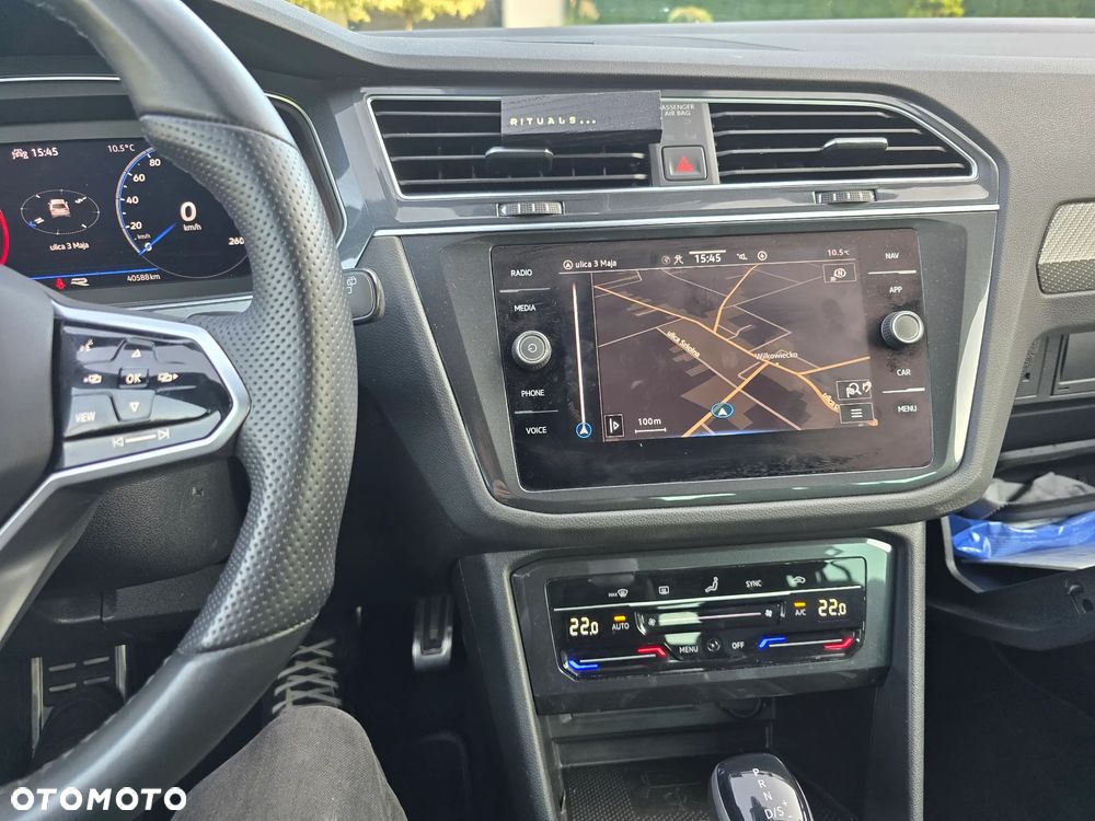 Volkswagen Tiguan 2.0 TDI R-Line Plus DSG - 20