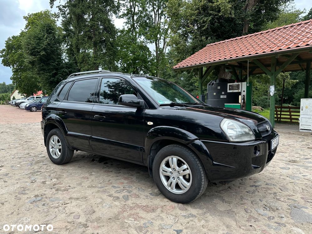 Hyundai Tucson 2.0 Comfort 2WD - 5