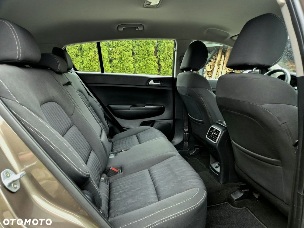 Kia Sportage 1.7 CRDI Business Line 2WD - 12