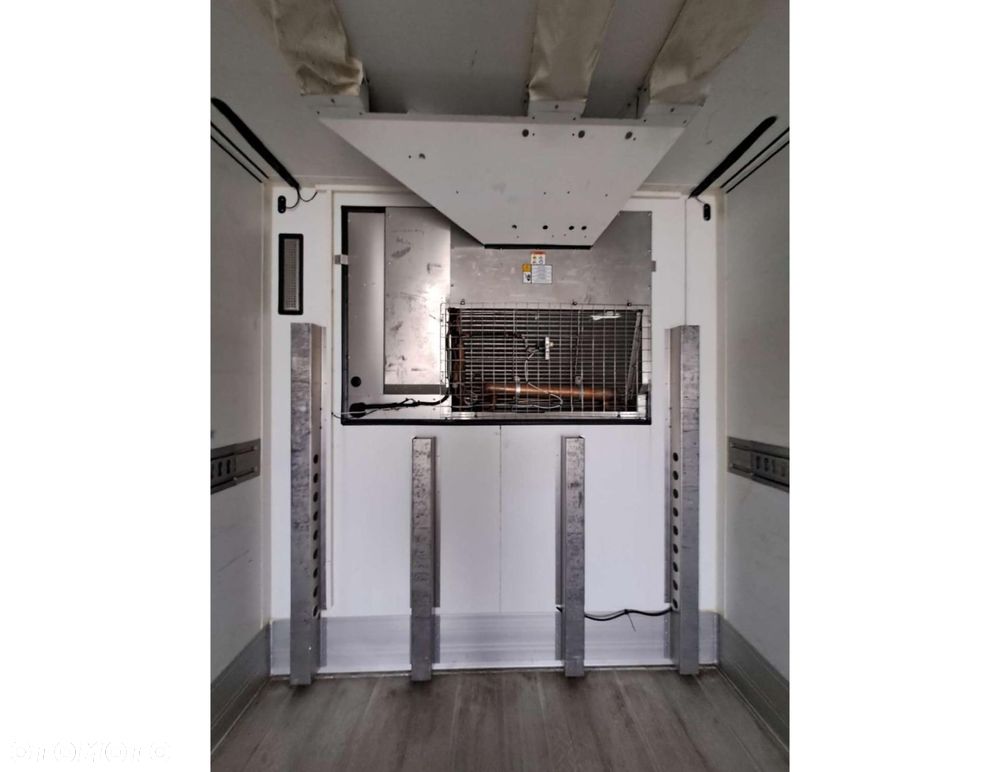 Schmitz Cargobull SKO FP 60 ThermoKing SLXi 300 - 10