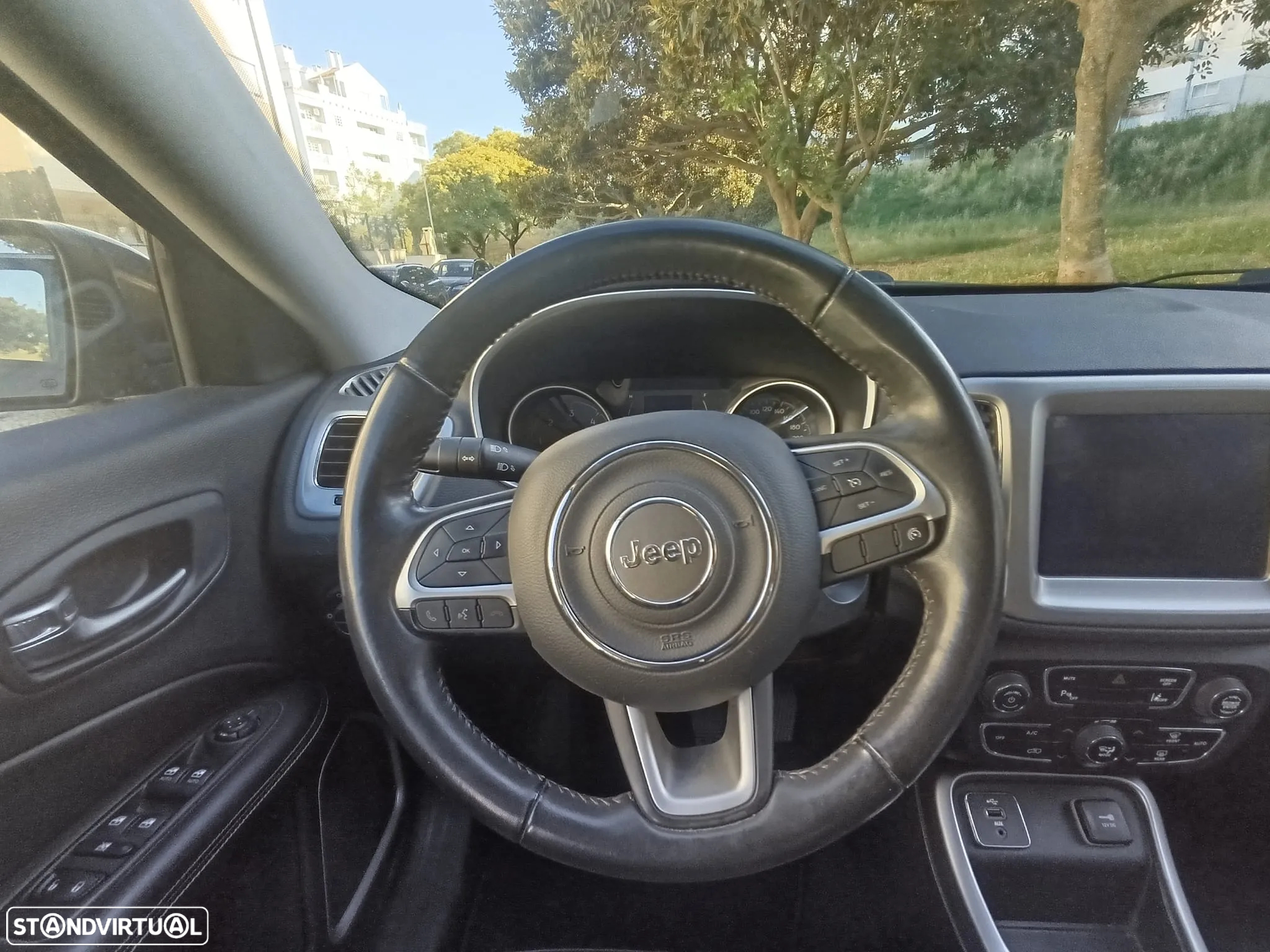 Jeep Compass 1.6 M-Jet Limited - 16