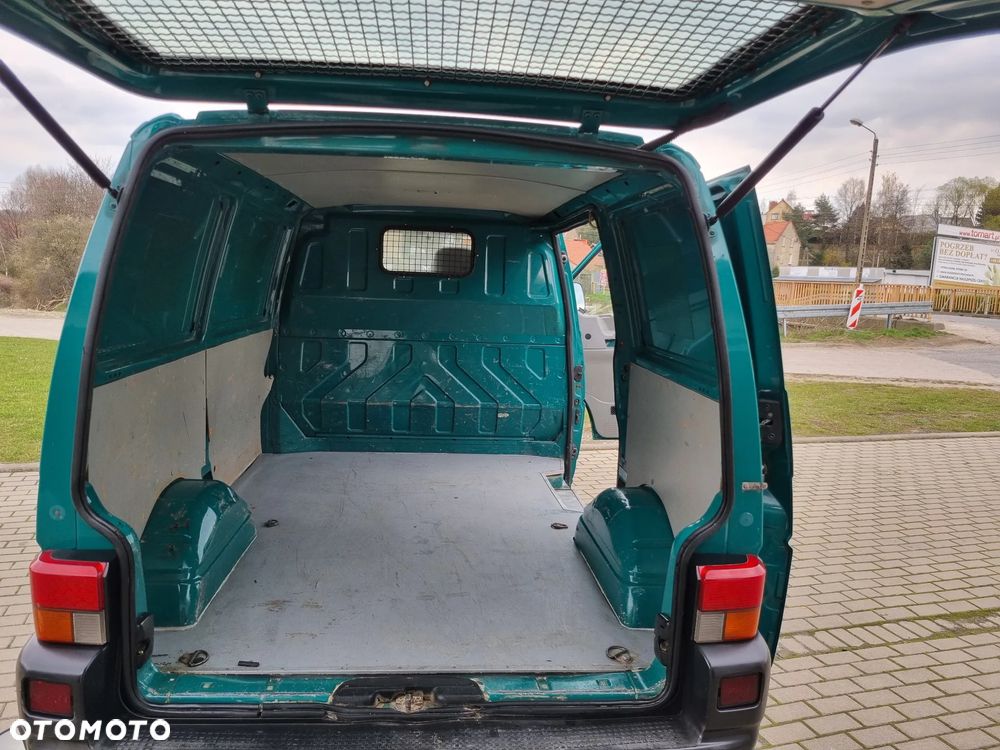 Volkswagen Transporter T4 2.5TDI 102KM Salon PL - 8