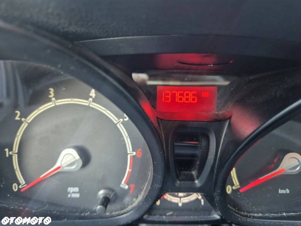 Ford Fiesta 1.25 Trend - 6