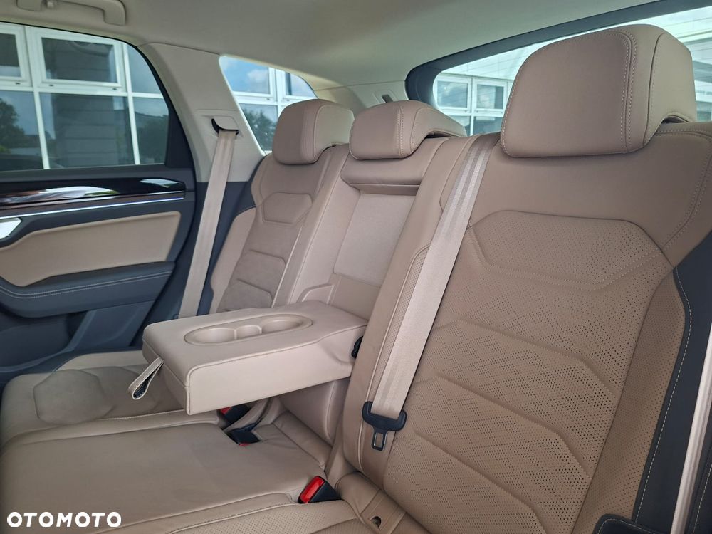 Volkswagen Touareg 3.0 V6 TDI 4Motion Elegance - 11