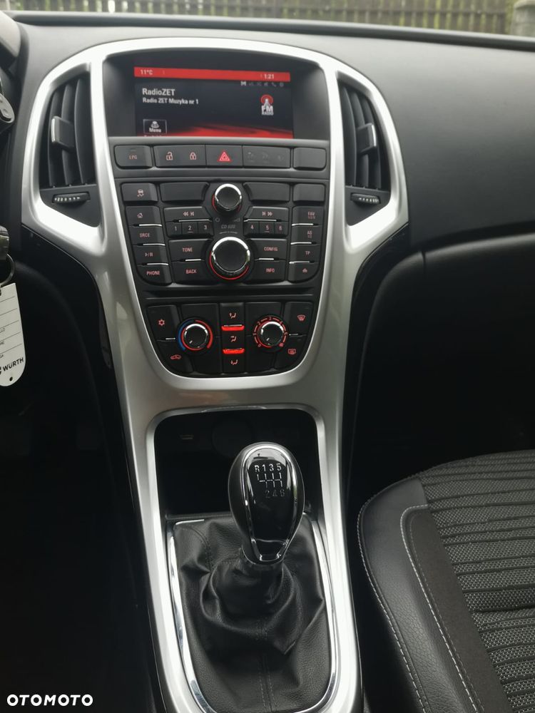 Opel Astra 1.4 Turbo Exklusiv - 15