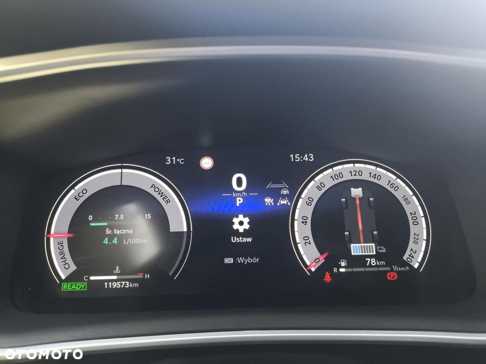 Toyota Corolla Cross 2.0 Hybrid Style - 17