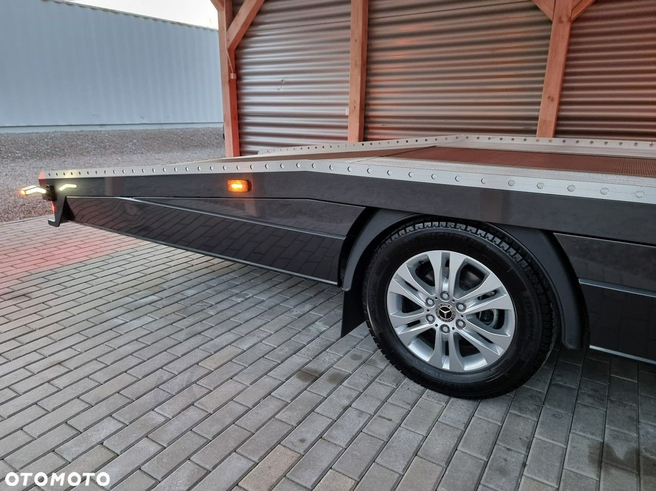 Mercedes-Benz Sprinter - 9