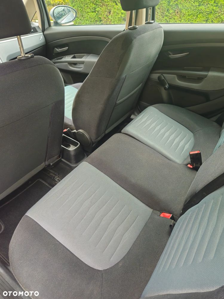 Fiat Punto 1.3 Multijet - 12
