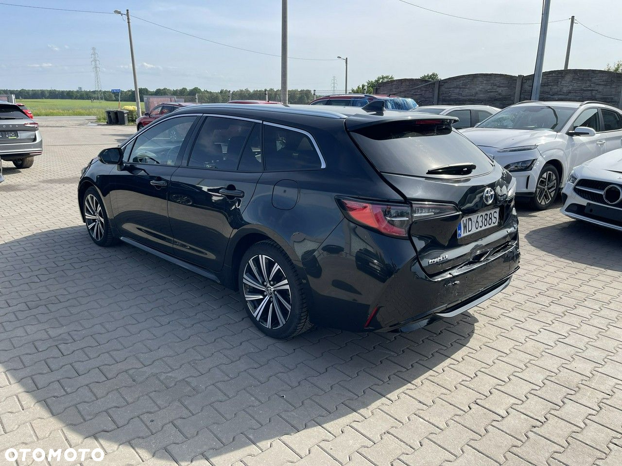 Toyota Corolla 2.0 Hybrid Style - 2
