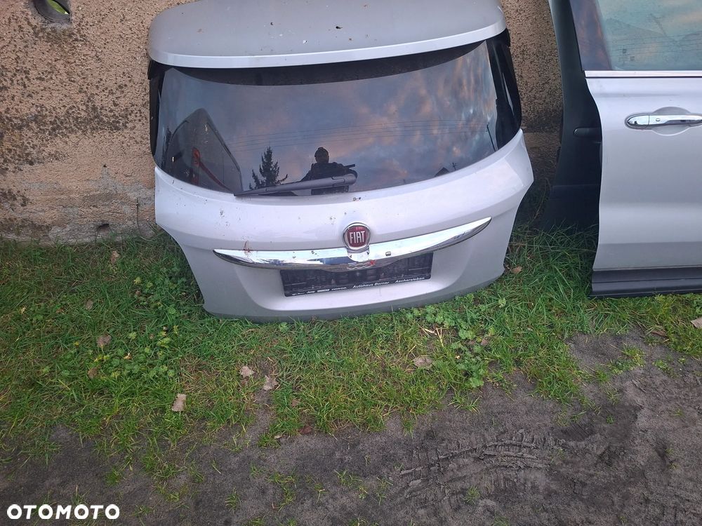 FIAT 500 x lift klapa tył srebrna komp.poznan - 1