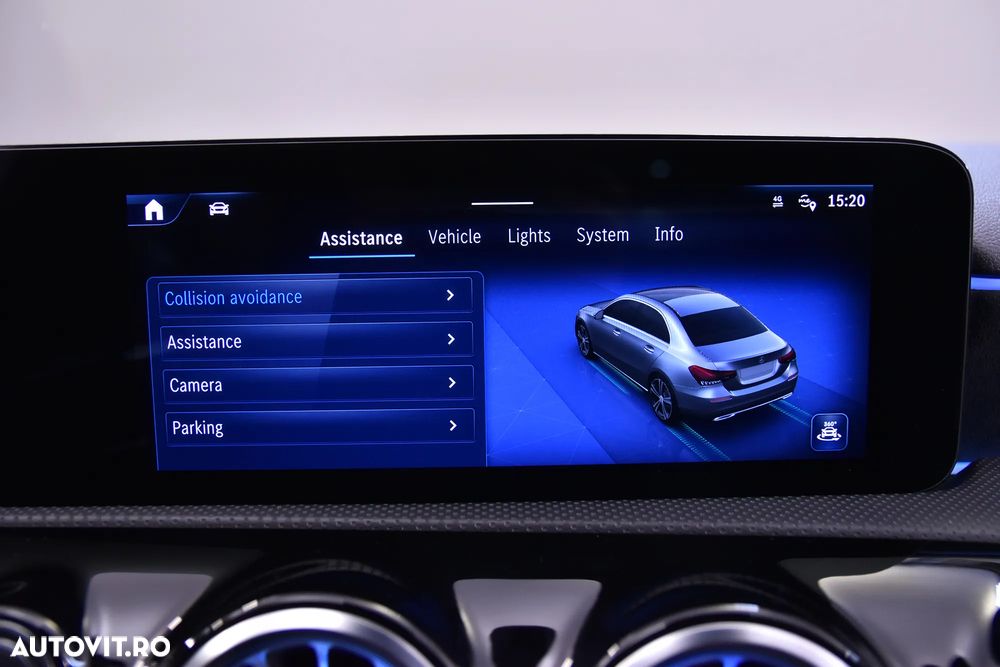 Mercedes-Benz A 220 4MATIC MHEV 8G-DCT - 21