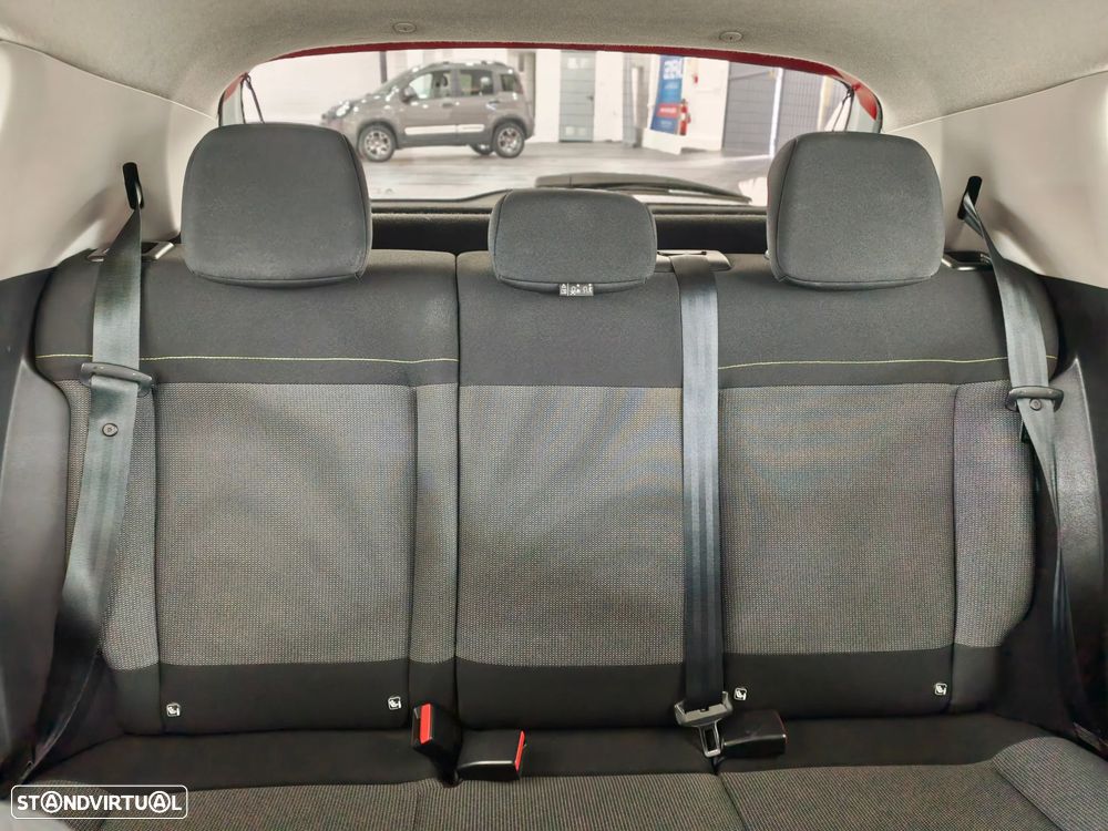 Citroën C3 1.2 PureTech Shine - 20
