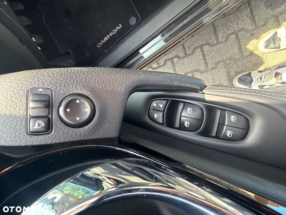 Nissan Qashqai - 13