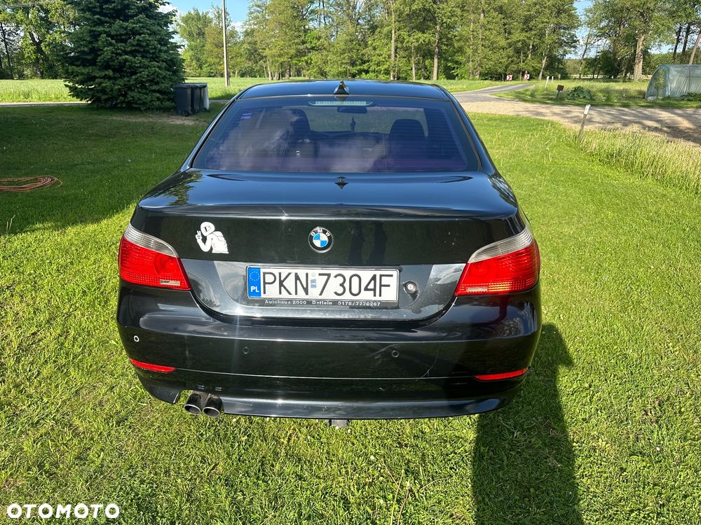BMW Seria 5 525i - 7