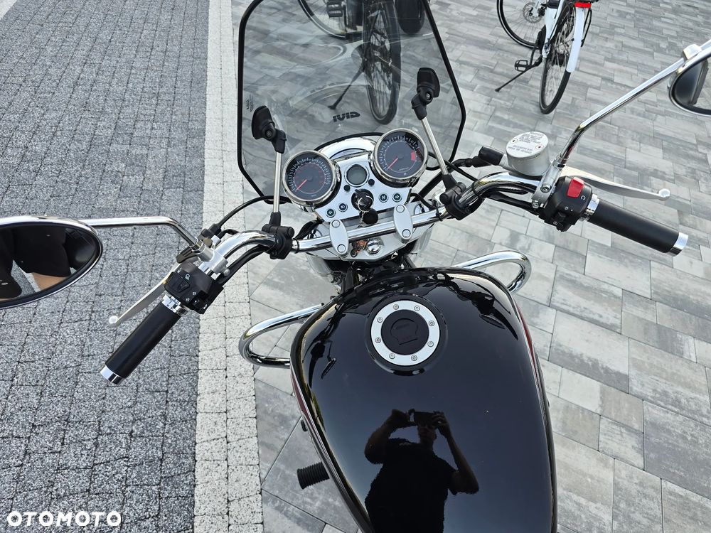 Hyosung GV - 9