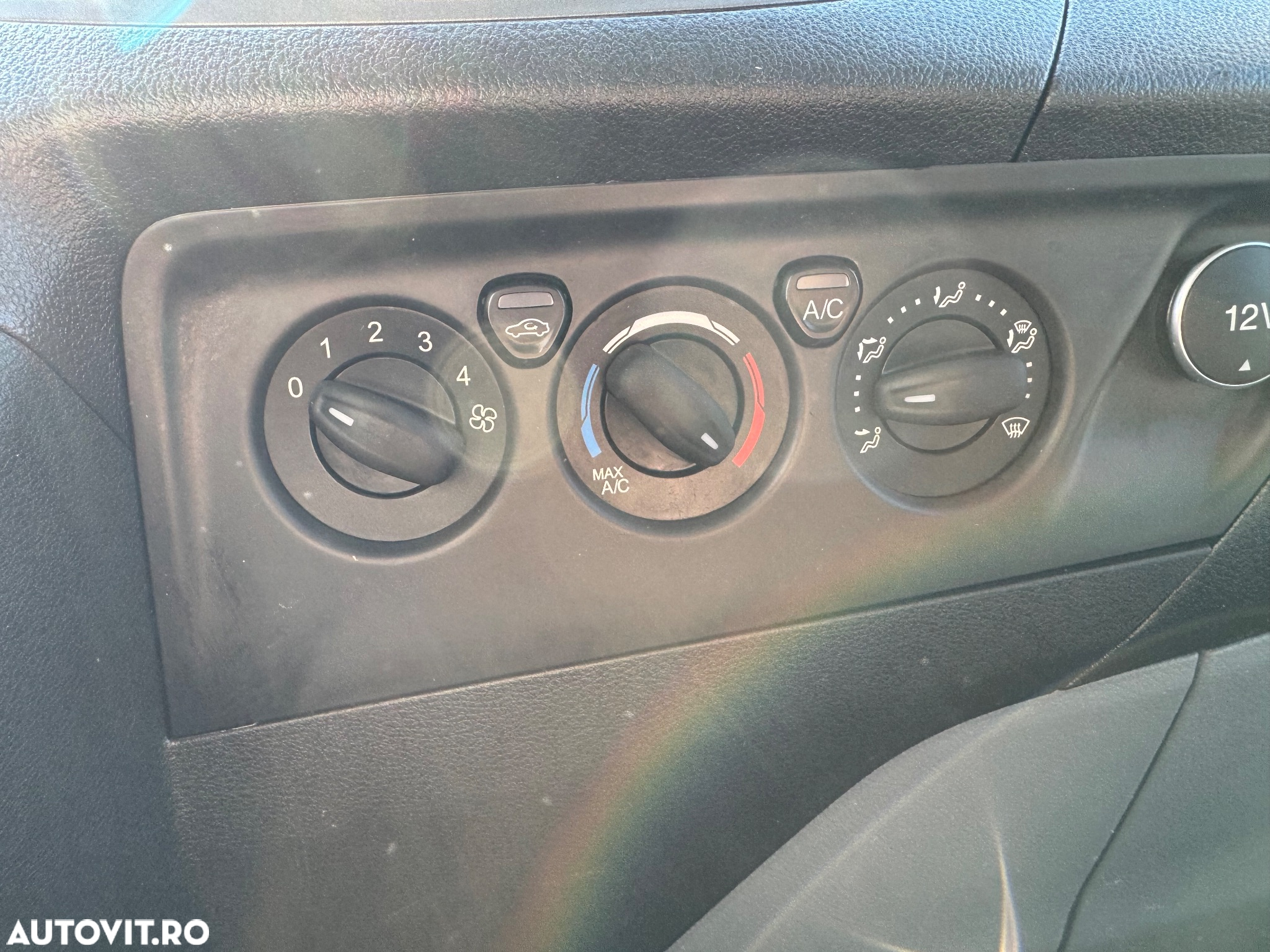 Ford Transit Custom DCIV 320 2.0 EcoBlue 105 CP L2H1 Trend - 13