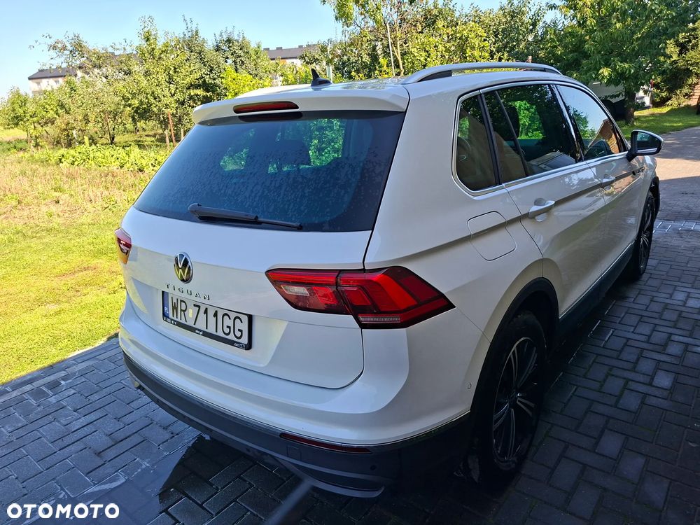 Volkswagen Tiguan ver-2-0-tdi-scr-life - 4