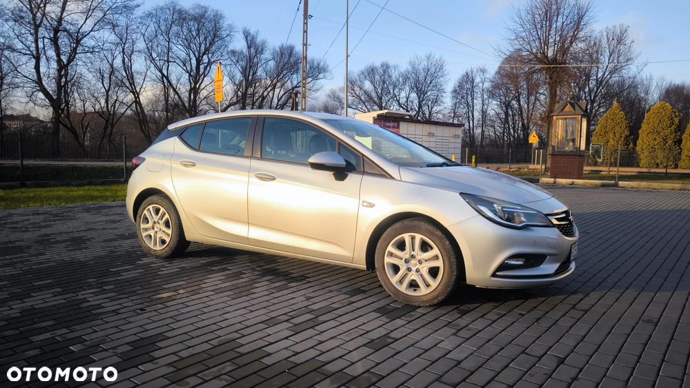 Opel Astra 1.6 CDTI Enjoy - 3