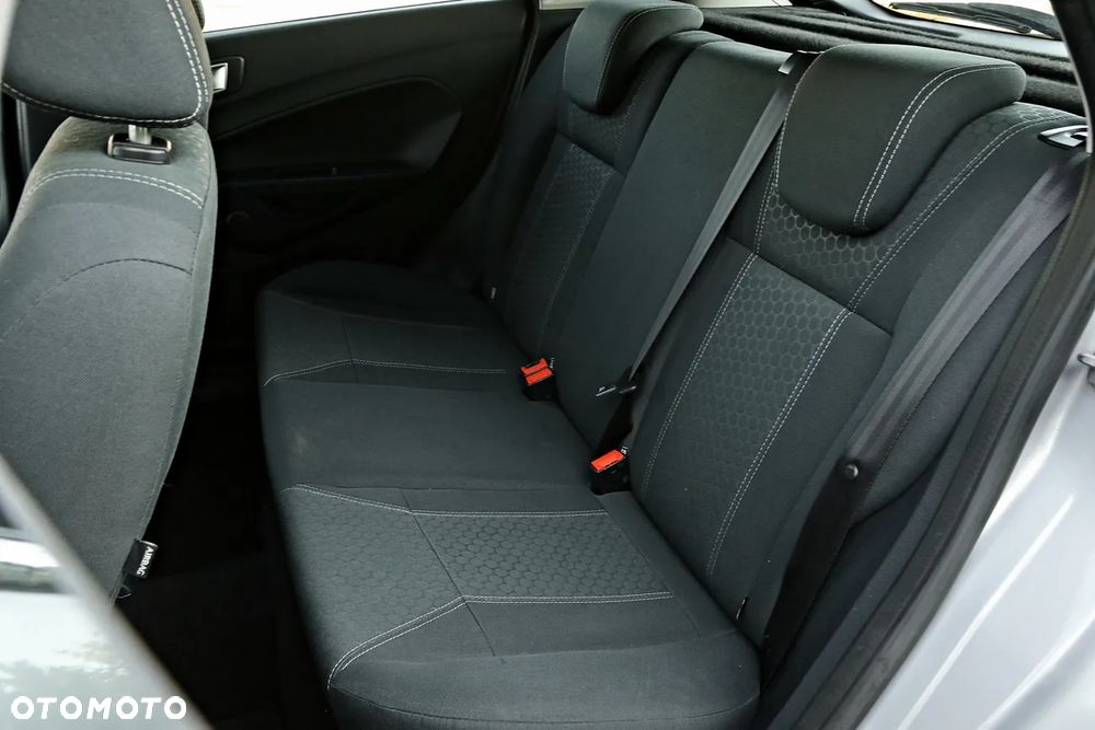Ford Fiesta 1.6 TDCi Champions Edition - 7