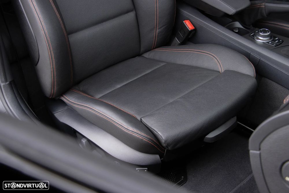 BMW 1M Coupe Standard - 38