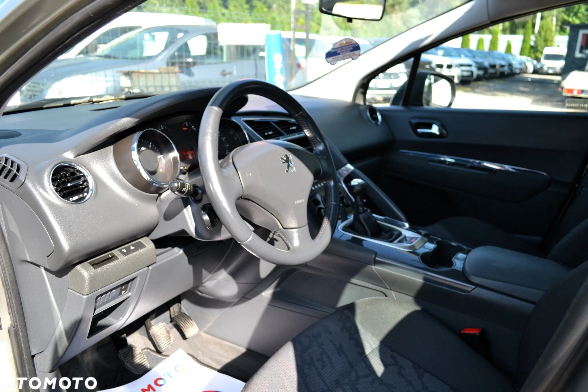 Peugeot 3008 HDi FAP 110 Premium - 8