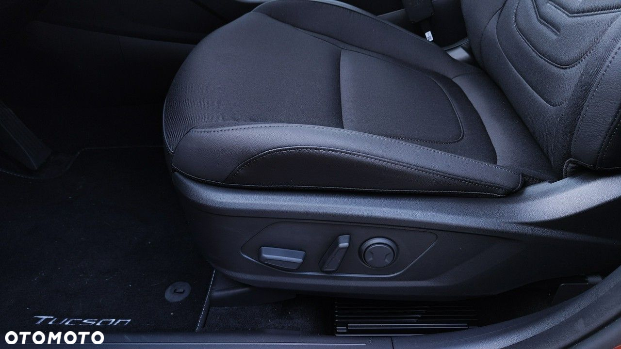 Hyundai Tucson - 8