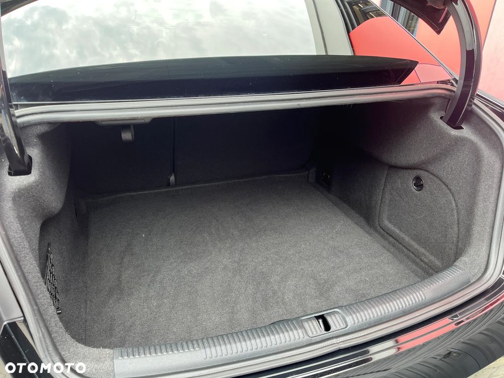 Audi A3 Limousine 1.5 TFSI cylinder on demand sport - 19