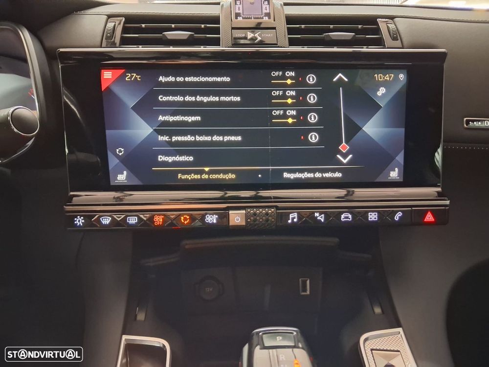 DS DS7 Crossback - 37