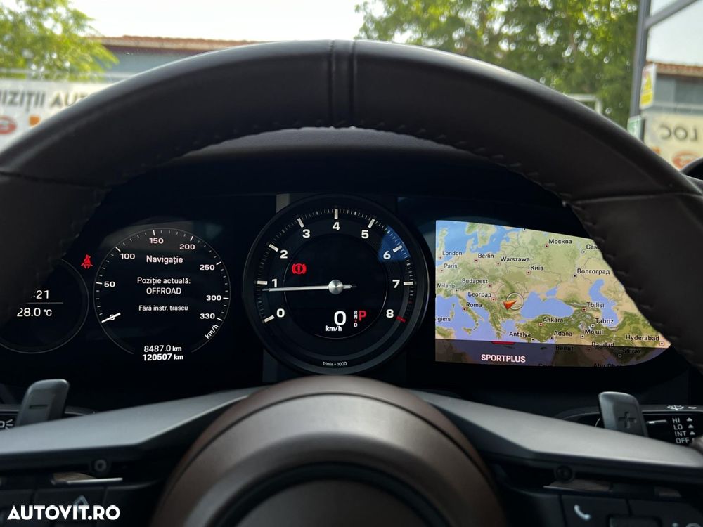 Porsche 911 Carrera 4S Cabriolet PDK - 26