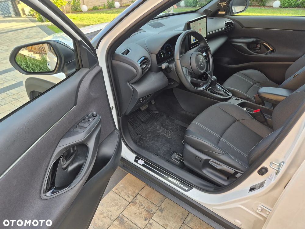 Toyota Yaris Cross - 8