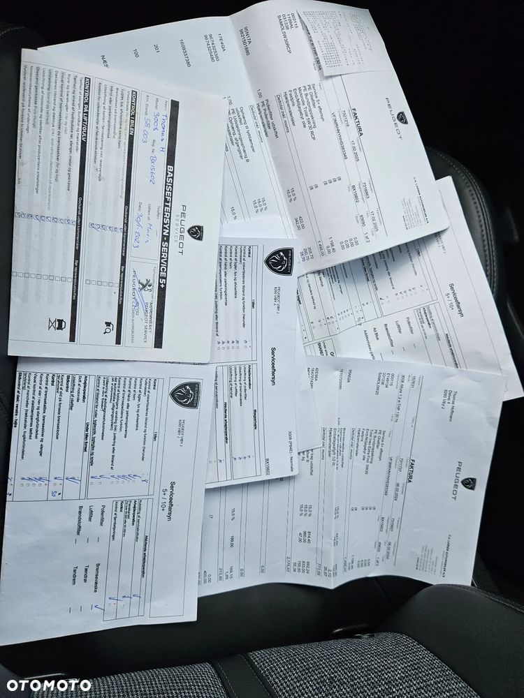 Peugeot 3008 PureTech 130 Stop & Start GPF Allure - 38