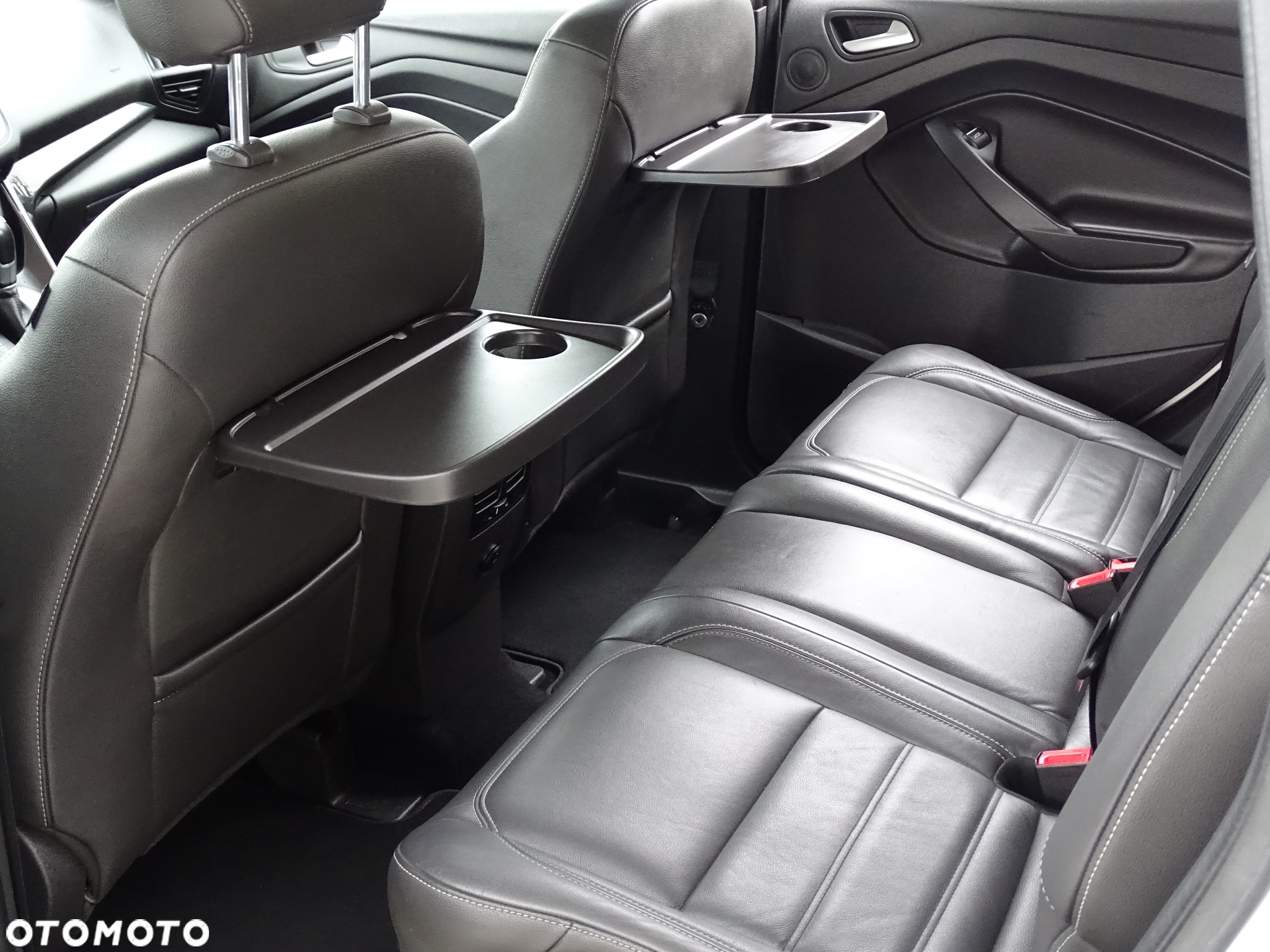 Ford Kuga 2.0 TDCi 4x4 Titanium - 19