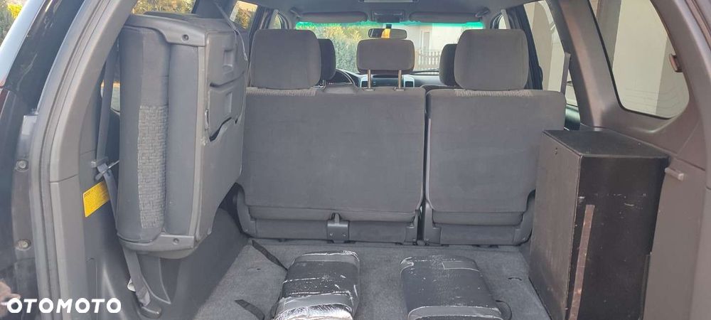 Toyota Land Cruiser - 23