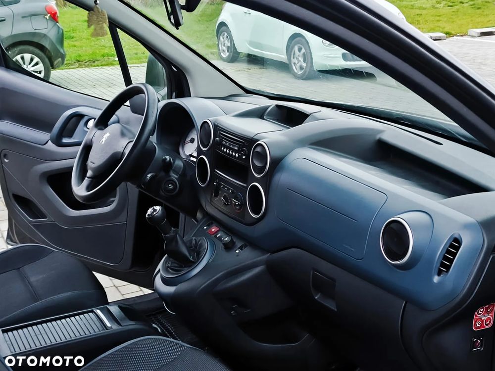 Peugeot Partner - 13