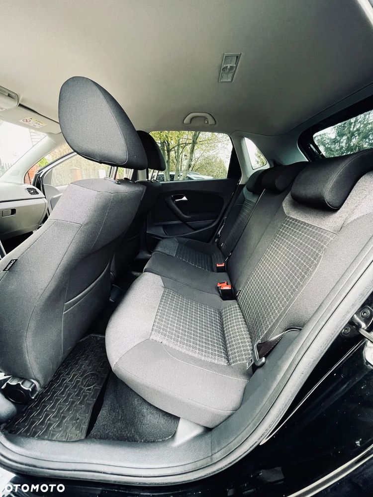 Volkswagen Polo 1.2 TSI BMT Comfortline - 25
