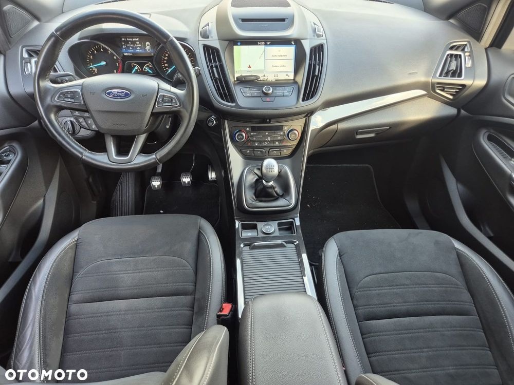 Ford Kuga 1.5 EcoBoost 2x4 ST-Line - 14