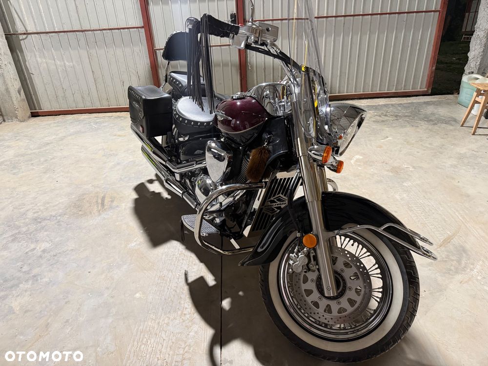 Suzuki Boulevard - 1