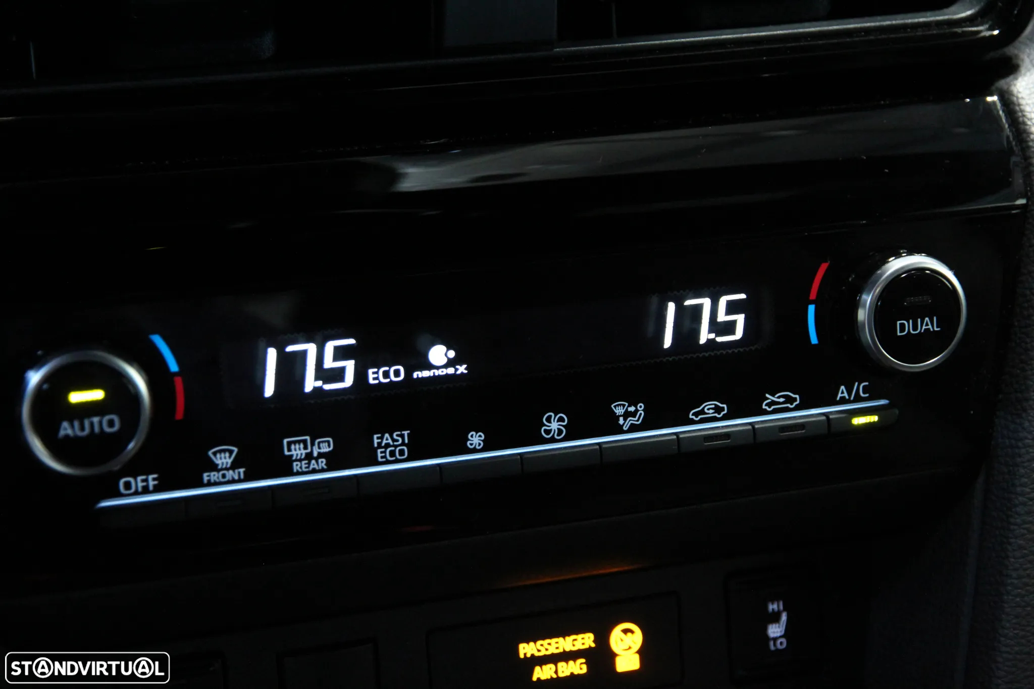 Toyota Yaris Cross 1.5 HDF Luxury - 16