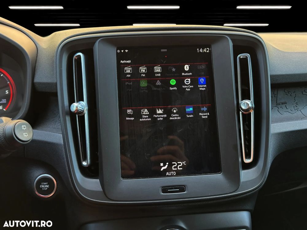 Volvo XC 40 D3 Momentum - 33