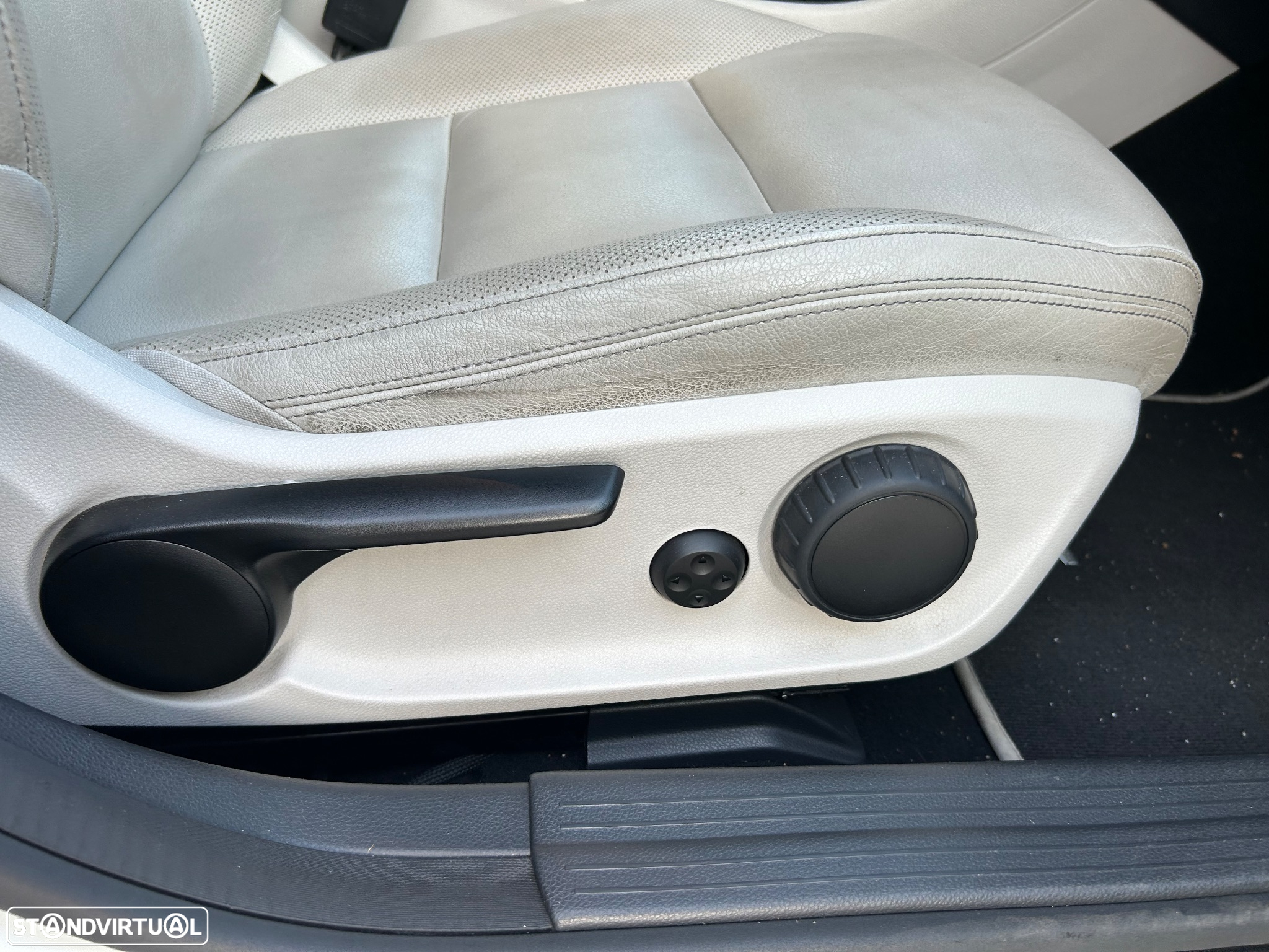 Mercedes-Benz CLA 220 - 12