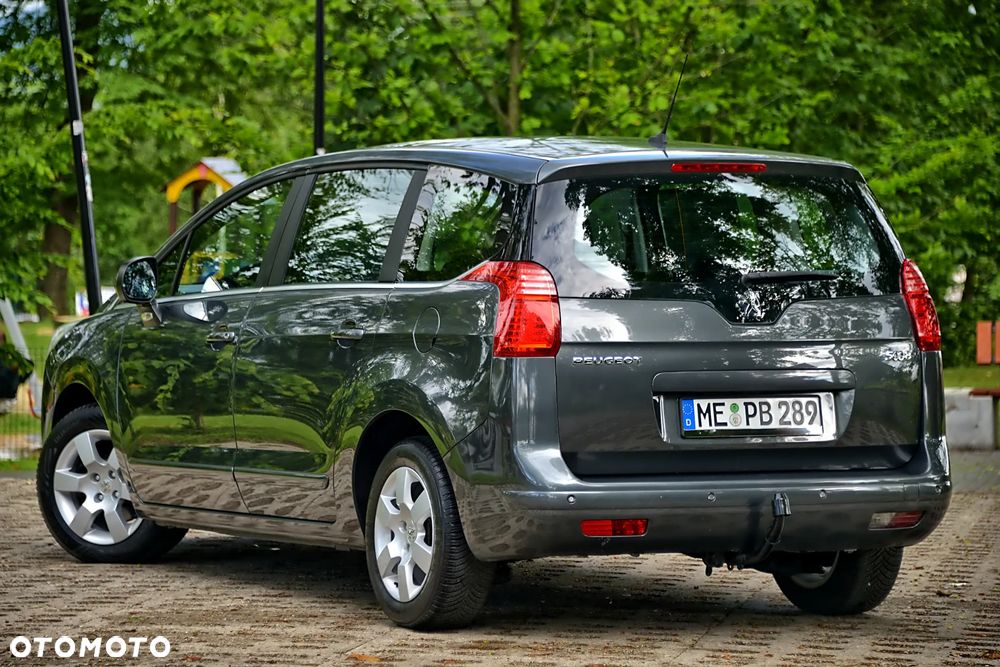 Peugeot 5008 - 16