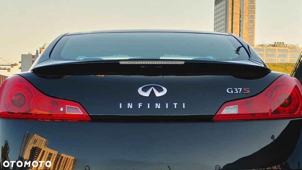 Infiniti G S Premium - 10