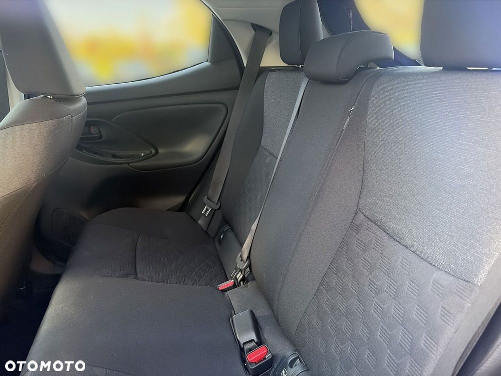 Toyota Yaris Hybrid 1.5 Style - 14