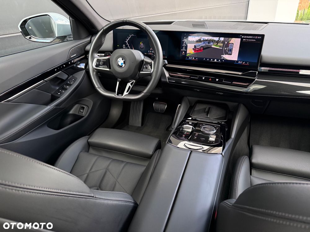 BMW Seria 5 520d xDrive mHEV M Sport - 37