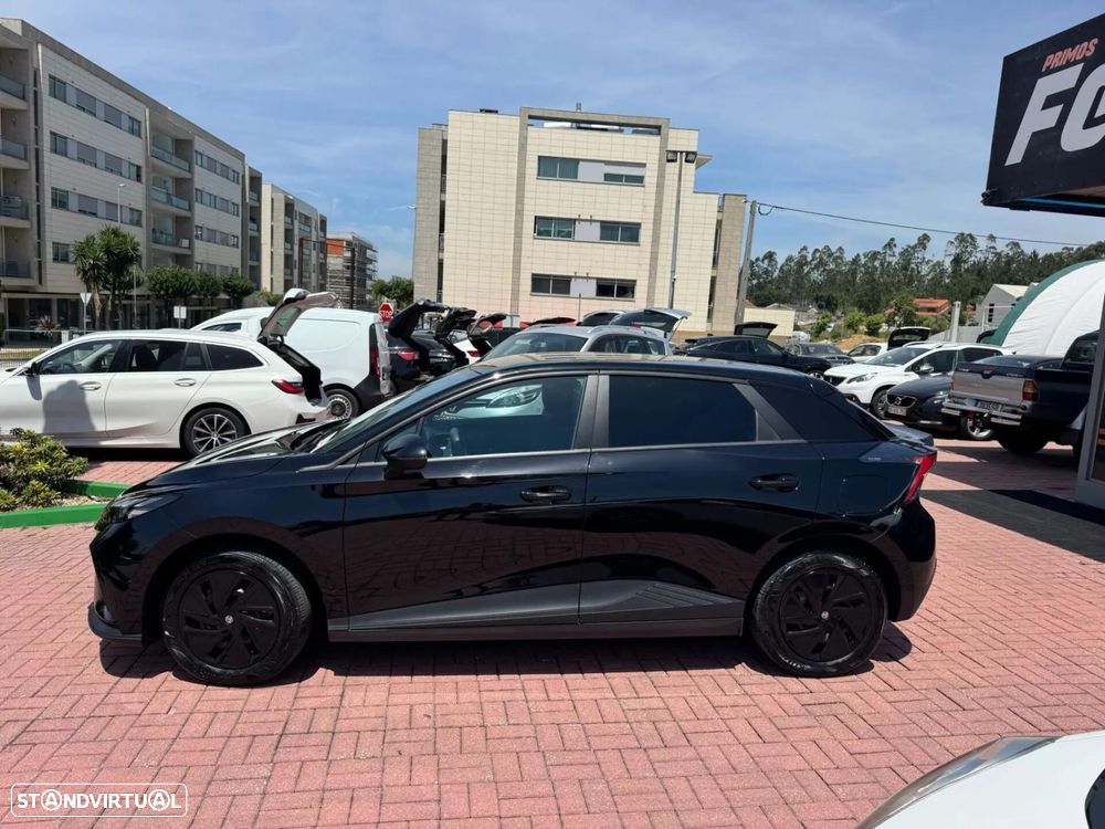 MG MG4 51 kWh Standard - 4