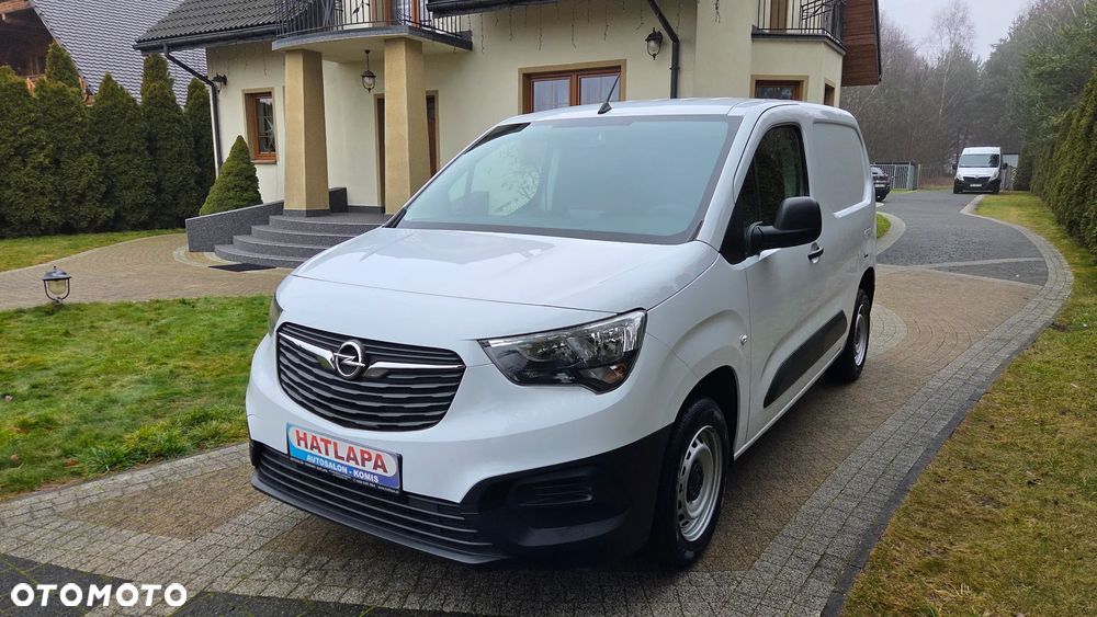 Opel Combo L1 - 1