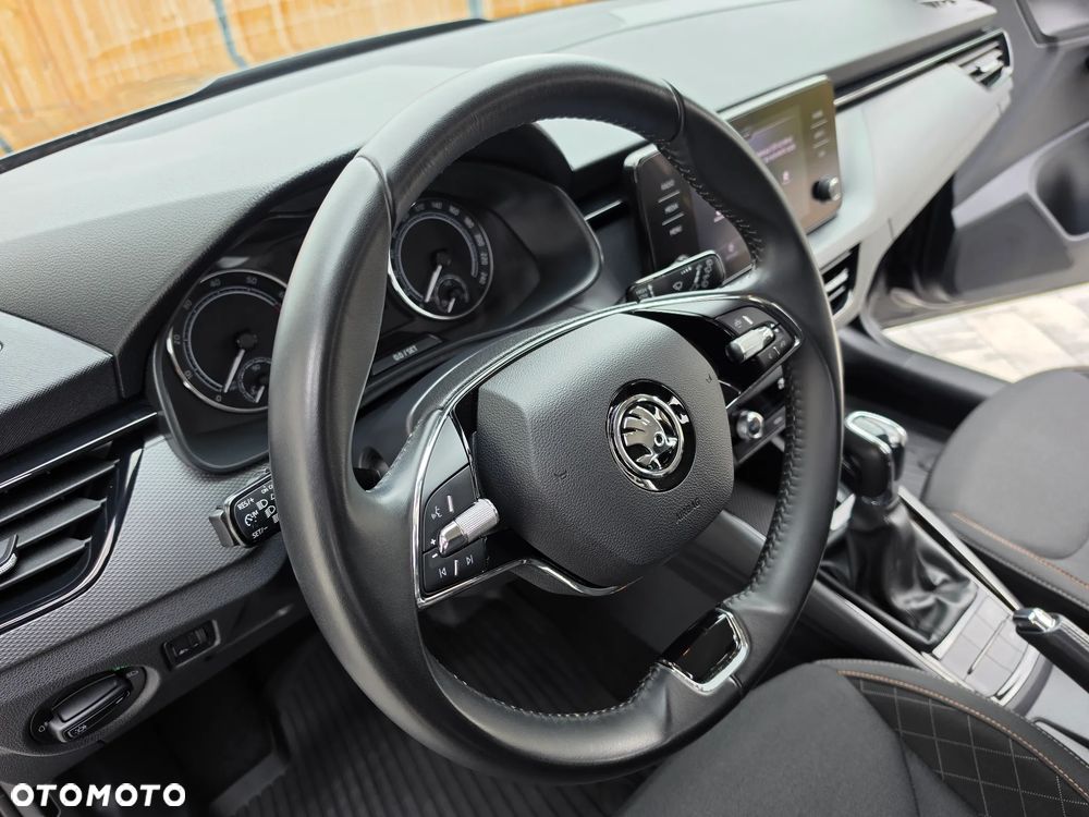 Skoda Kamiq 1.0 TSI Ambition DSG - 31